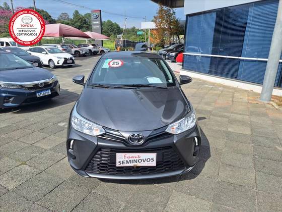 TOYOTA YARIS 1.5 16V FLEX SEDAN XL MULTIDRIVE TOYOTA YARIS 1.5 16V FLEX SEDAN XL MULTIDRIVE